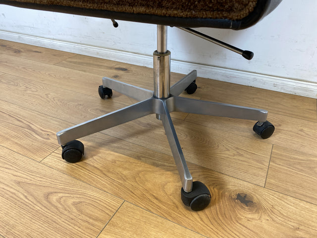 WMK Hochwertiger & gut erhaltener 70er Jahre Soft Pad Schreibtischstuhl von Eron mit Originalbezug aus Stoff & Leder , höhenverstellbar # Drehstuhl Drehsessel Chefsessel Office Chair Space Age Vintage