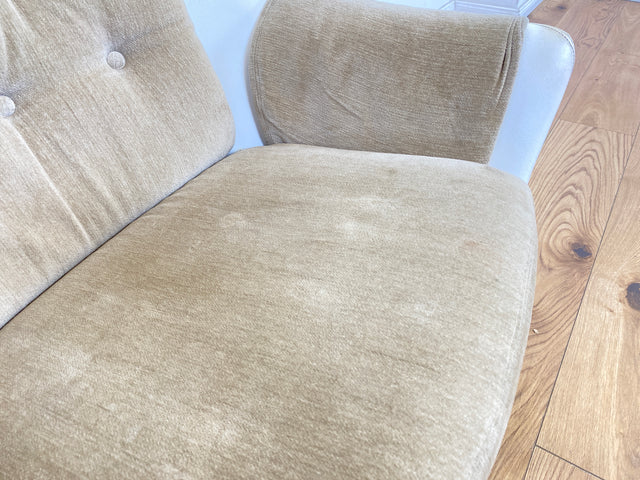 WMK 1/2 Formschöner und bequemer 70er Jahre Space Age Schalensessel mit Originalbezug und in Kunstleder bezogener Sitzschale # Sessel Armchair Stuhl Clubsessel Cocktailsessel Lesesessel Vintage Retro