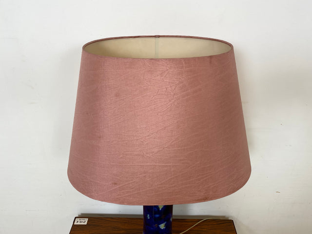 WMK Große und sehr interessante Retro Tischlampe mit rosa Lampenschirm und kunstvollem Lampenfuß aus Glas # Tischleuchte Lampe Leselampe Schreibtischlampe lamp Vintage Mid-Century # Versand möglich