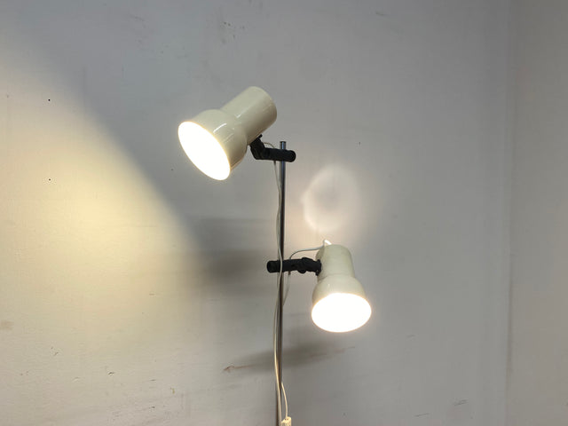 Skandinavische Space Age Stehlampe von Nordlux in Weiß mit zwei verstellbaren Leuchten I Stehleuchte Lampe Leselampe Licht Pop Art Retro Vintage Mid-Century 60er 70er I