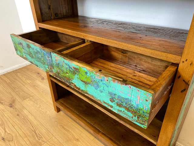 Boatwood by WMK I Nachhaltiges handgefertigtes Bücherregal aus altem Bootsholz I Teakholz massiv I Bücherschrank Regal Highboard Holzregal Küchenregal Raumtrenner Loft Bootsmöbel I Berlin Rostock Köln