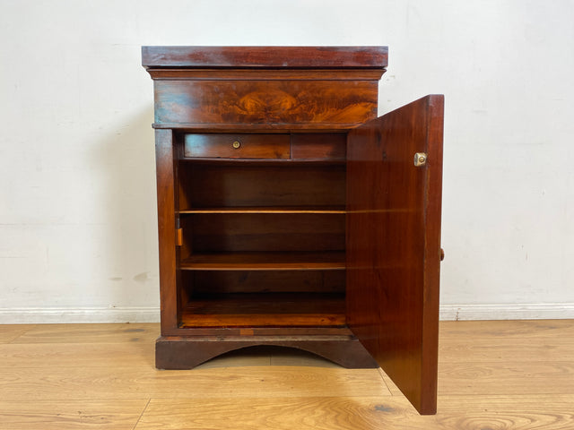 WMK I Wunderschöne kleine antike Kommode aus vollem Holz in Mahagoni mit Schublade und Klappe I Schrank Flurkommode Wäschekommode Konsole Phonoschrank Biedermeier Vintage Berlin Stuttgart Düsseldorf