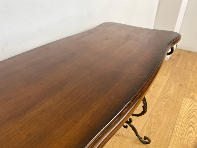 WMK # Eleganter und gut erhaltener Konsolentisch aus formschöner Holztischplatte auf kunstvollem antikem Metallgestell # Konsole Metallkonsole Ablage Tisch Beistelltisch Flurkommode Gusseisen Vintage