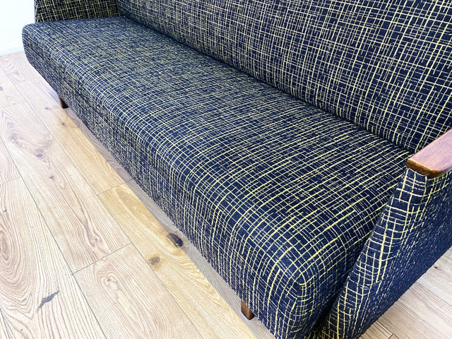 WMK I Formschönes Mid-Century Sofa mit Schlaffunktion, tollem Originalbezug, & Bettwäschefach I Couch Schlafsofa Schlafcouch Klappcouch Klappsofa Daybed Vintage 50er 60er I Berlin Koblenz Flensburg