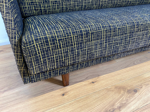 WMK I Formschönes Mid-Century Sofa mit Schlaffunktion, tollem Originalbezug, & Bettwäschefach I Couch Schlafsofa Schlafcouch Klappcouch Klappsofa Daybed Vintage 50er 60er I Berlin Koblenz Flensburg