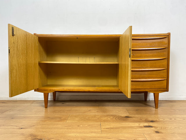 WMK I Stilvolles Mid-Century Sideboard in Eiche mit Schubladen I Kommode Schrank Wohnzimmerschrank Anrichte Lowboard TV-Schrank TV-Board Vintage DDR Berlin Dresden Bayern Frankfurt