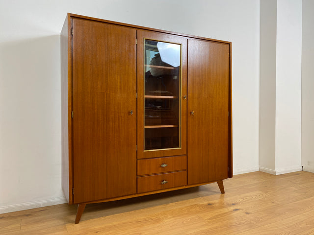 WMK I Stilvoller Mid-Century Schrank aus vollem Holz mit Schubladen & Glastür I Kleiderschrank Wäscheschrank Highboard Vitrine Garderobe Dielenschrank Cabinet 50er 60er Vintage Frankfurt Bonn Dresden