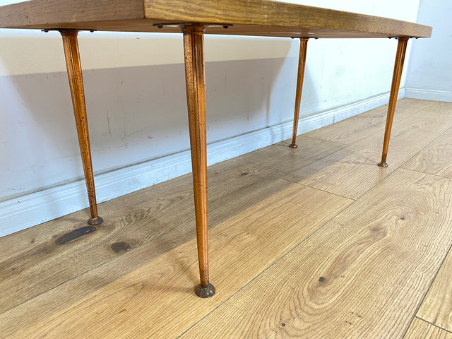 WMK # Kultige & gut erhaltene Mid-Century Blumenbank aus 1965 auf Metallfüßen mit pflegeleichten & kunstvollen Fliesen # Blumentisch Couchtisch Beistelltisch Nierentisch Fliesentisch Vintage DDR 60er