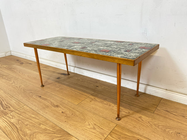 WMK # Kultige & gut erhaltene Mid-Century Blumenbank aus 1965 auf Metallfüßen mit pflegeleichten & kunstvollen Fliesen # Blumentisch Couchtisch Beistelltisch Nierentisch Fliesentisch Vintage DDR 60er