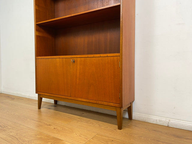 WMK I Stilvoller skandinavischer Mid-Century Bücherschrank , Vollholz in Teak , mit verstell. Regalböden I Regal Bücherregal Holzregal Highboard Kommode Danish Design Vintage Teakholz 60er Berlin Köln