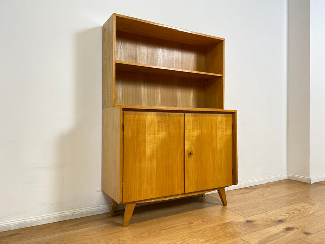 WMK I Stilvoller und sehr gut erhaltener heller Mid-Century Bücherschrank von Musterring mit verstellbaren Regalböden I Bücherregal Regal Kommode Sideboard Highboard Vintage 60er Berlin Kassel Bremen