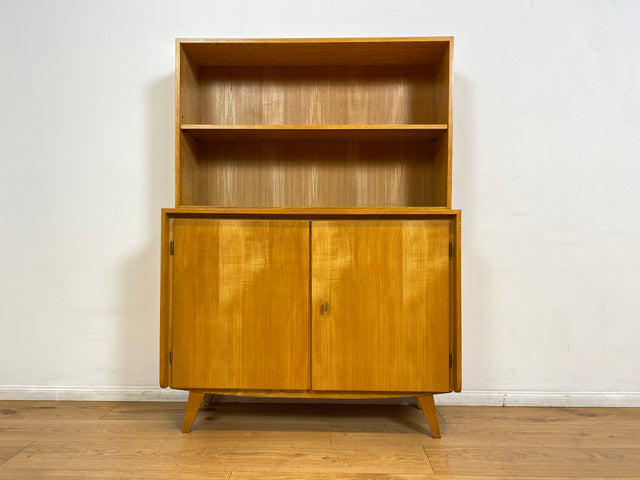WMK I Stilvoller und sehr gut erhaltener heller Mid-Century Bücherschrank von Musterring mit verstellbaren Regalböden I Bücherregal Regal Kommode Sideboard Highboard Vintage 60er Berlin Kassel Bremen