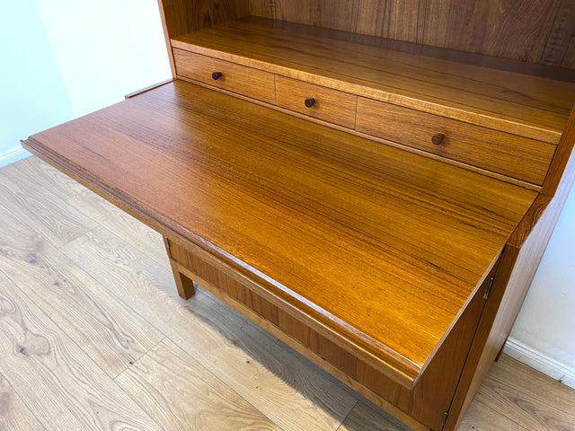 WMK # Stilvoller skandinavischer Mid-Century Bücherschrank in Teakholz mit auszieh. Schreibfläche & verstell. Regalböden # Bücherregal Regal Sekretär Highboard Sideboard Kommode Danish Design Vintage