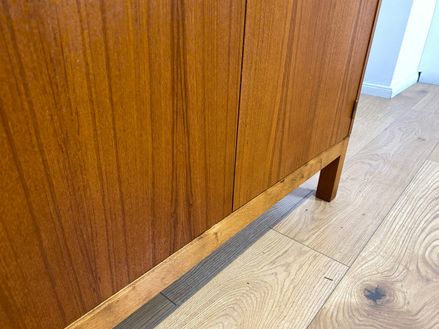 WMK # Stilvoller skandinavischer Mid-Century Bücherschrank in Teakholz mit auszieh. Schreibfläche & verstell. Regalböden # Bücherregal Regal Sekretär Highboard Sideboard Kommode Danish Design Vintage