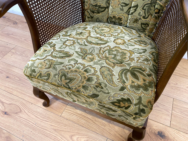 WMK I 1/2 Eleganter Mid-Century Chippendale Sessel mit wunderschönem grünem Brokat Bezug und Armlehnen mit Wiener Geflecht I Clubsessel Lesesessel Armchair 60er Vintage Barock Berlin Hof Hannover