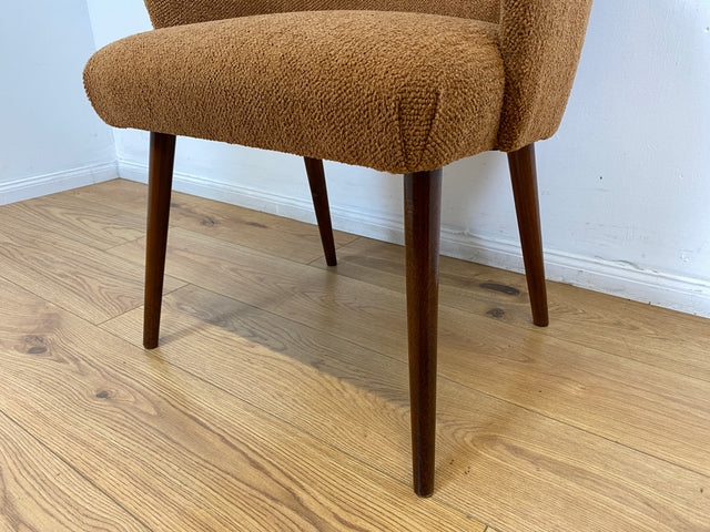 WMK I Kultiger und sehr gut erhaltener Mid-Century Cocktailsessel mit Kunstleder Armlehnen & braunem Originalbezug I Sessel Stuhl Armlehnstuhl Lesesessel Retro Vintage 60er DDR Berlin Hamburg Leipzig