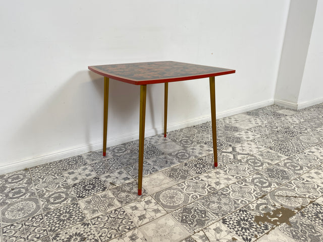 WMK # Freundlicher und gut erhaltener Mid-Century Couchtisch im Chochloma Stil handbemalter Oberfläche & konischen Füßen # Wohnzimmertisch Coffee Table Beistelltisch Nierentisch Vintage 50er 60er