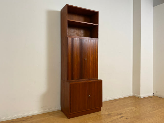WMK # Hochwertiges und sehr gut erhaltenes modulares Mid-Century Highboard, aus vollem Holz in Teak # Schrank Bücherschrank Regalwand Schrankwand Barschrank Regal Kommode Sideboard Teakholz Vintage