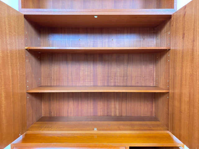WMK # Stilvolles modulares Mid-Century Highboard, Vollholz in Teak, mit Schubladen & späterer weißer Lackierung # Schrank Bücherschrank Regalwand Schrankwand Regal Sideboard Kommode Teakholz Vintage