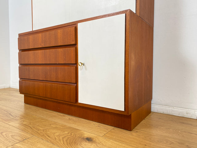WMK # Stilvolles modulares Mid-Century Highboard, Vollholz in Teak, mit Schubladen & späterer weißer Lackierung # Schrank Bücherschrank Regalwand Schrankwand Regal Sideboard Kommode Teakholz Vintage