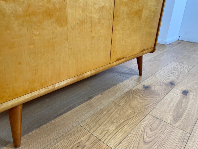 WMK # Hochwertiger & geräumiger Mid-Century Kleiderschrank von 1961, Vollholz in Birke, mit Kleiderstange # Schrank Schlafzimmerschrank Garderobe Wardrobe 60er DDR Vintage München Köln Stuttgart Kiel