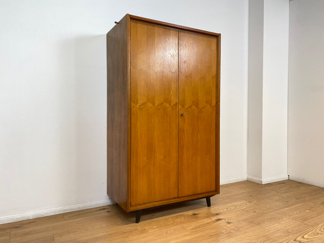 WMK Stilvoller und hochwertiger Mid-Century Kleiderschrank aus vollem Holz mit Kleiderstange und Regalböden # Schrank Schlafzimmerschrank Wardrobe Wäscheschrank Garderobe Flurschrank Vintage 50er 60er
