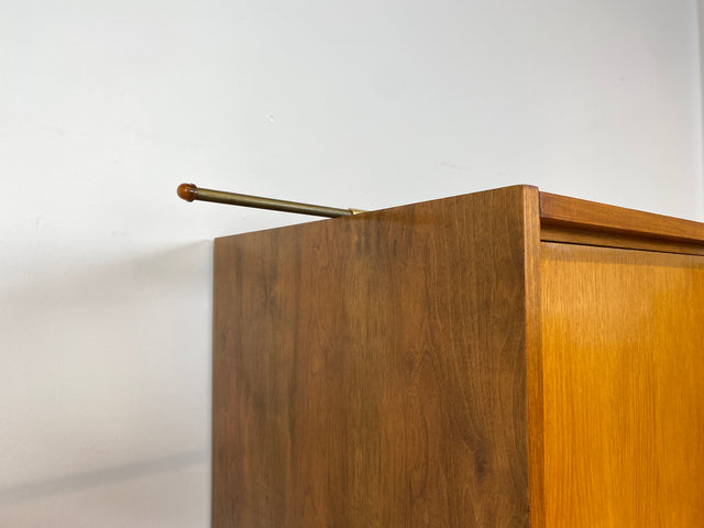 WMK Stilvoller und hochwertiger Mid-Century Kleiderschrank aus vollem Holz mit Kleiderstange und Regalböden # Schrank Schlafzimmerschrank Wardrobe Wäscheschrank Garderobe Flurschrank Vintage 50er 60er