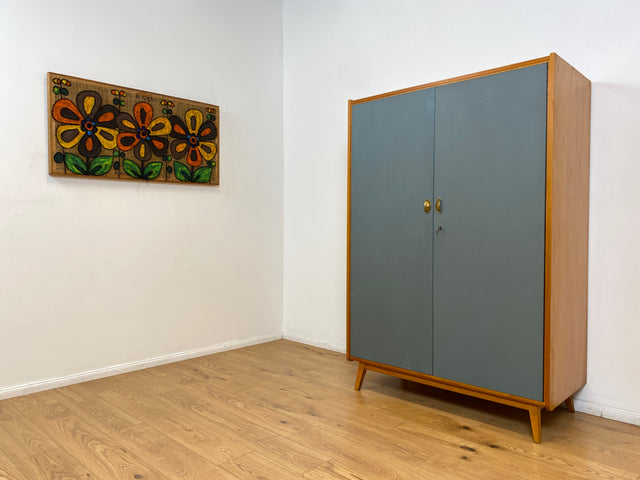 WMK # Hochwertiger & gut erhaltener Mid-Century Kleiderschrank aus vollem Holz in Blau, aus 1959, baugleich mit VEB Hellerau # Schrank Schlafzimmerschrank Wäscheschrank Wardrobe Vintage Esche DDR 50er