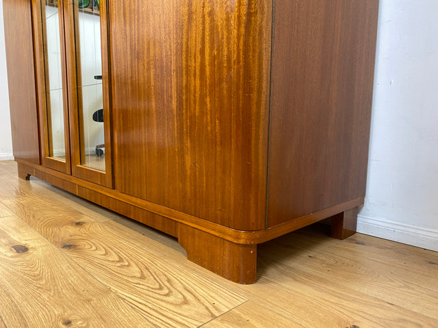 WMK I Stilvoller und sehr gut erhaltener Mid-Century Kleiderschrank aus vollem Holz mit Spiegel Türen und Schubladen I Schrank Wäsche Schlafzimmer Wardrobe 50er 60er Vintage Düsseldorf Dresden München