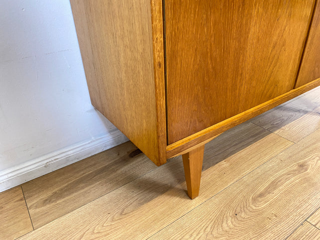WMK I Stilvolle Mid-Century Kommode in Eiche aus 1967, bauähnlich mit 602 von Franz Ehrlich für VEB Hellerau I Sideboard Wäschekommode TV Lowboard Schrank Schuhschrank Vintage DDR Berlin München Bonn