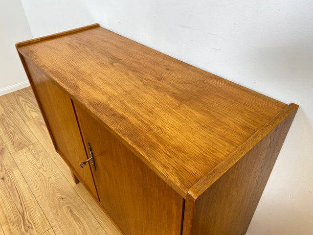 WMK I Stilvolle Mid-Century Kommode in Eiche aus 1967, bauähnlich mit 602 von Franz Ehrlich für VEB Hellerau I Sideboard Wäschekommode TV Lowboard Schrank Schuhschrank Vintage DDR Berlin München Bonn