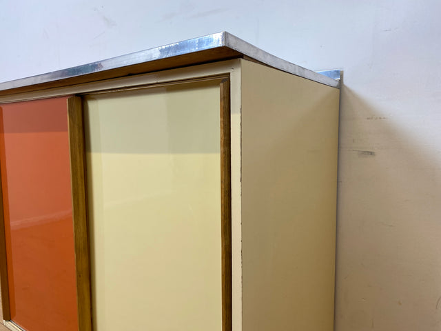 WMK I Freundlicher Mid-Century Küchenschrank mit Schiebetüren und pflegeleichter Resopal Oberfläche I Küche Küchenkommode Küchenunterschrank Kommode Retro Vintage 50er 60er I Berlin Leipzig Hannover