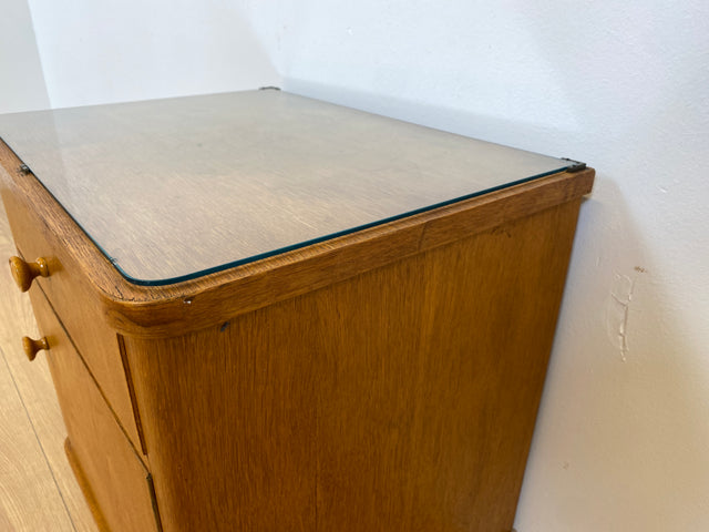 WMK # Hübscher und sehr gut erhaltener Mid-Century Nachttisch aus 1964 in Eichenholz mit Schublade und großem Fach # Nachtschrank Nachtschränkchen Nachtkommode Kommode Bedside Table Vintage 50er 60er