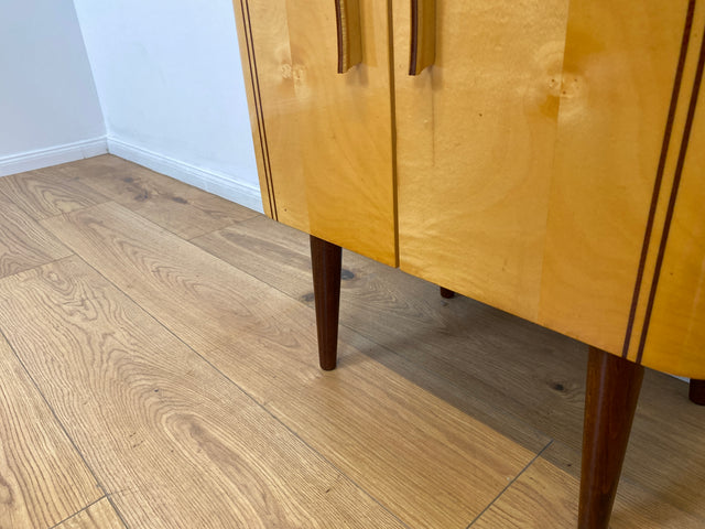 WMK 1/2 Formschöner & sehr gut erhaltener Mid-Century Nachttisch Modell Dominia mit abnehm. Glasauflage # Nachtschrank Nachtschränkchen Nachtkommode Beistelltisch Kommode Rockabilly Vintage 50er 60er