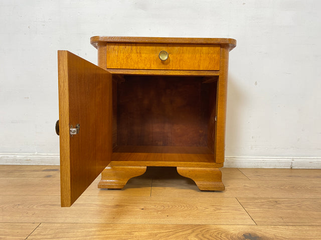 WMK 1/2 Schöner Mid-Century Nachttisch aus vollem Holz mit Schublade und Messinggriffen I Nachtschank Nachtschränkchen Nachtkommode Kommode Night Stand Art Deco Vintage 50er 60er Berlin Bochum Halle