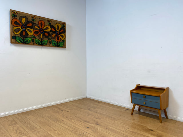 WMK I Seltener Mid-Century Nachttisch mit Schubladen, Messinggriffen & blauen Fronten I Kommode Nachtschrank Nachtschränkchen Beistelltisch Night Stand Vintage 50er 60er Rockabilly Berlin Köln Hanau