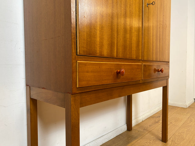 WMK I Schöner & geräumiger Mid-Century Schrank mit Schubladen und formschönen Holzgriffen I Highboard Kommode Wäscheschrank Wäschekommode Fernsehschrank Vintage 60er 70er Retro Berlin Wolfsburg NRW