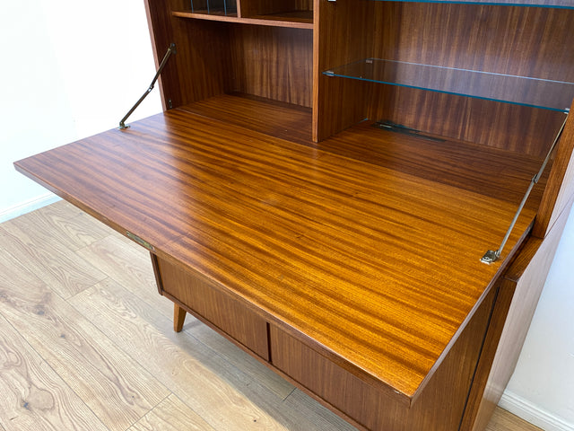 WMK # Stilvoller und sehr gut erhaltener Mid-Century Schreibschrank aus vollem Holz mit Regal und konischen Füßen, DDR, 1963 # Schrank Highboard Sekretär Barschrank Bar Kommode Sideboard Vintage 60er