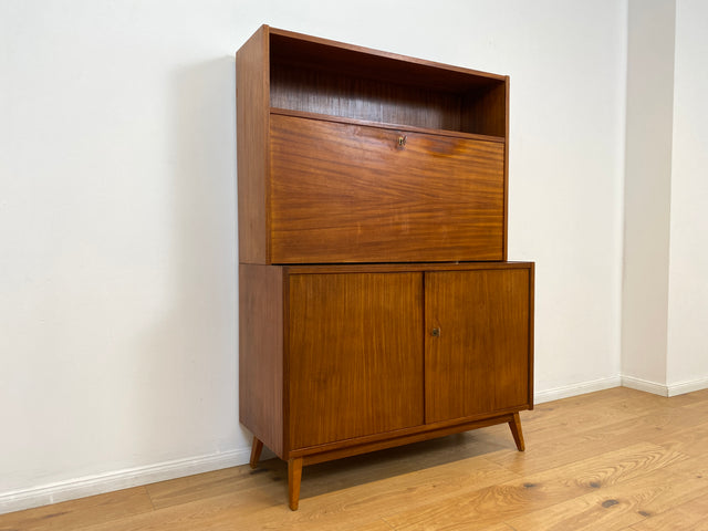 WMK # Stilvoller und sehr gut erhaltener Mid-Century Schreibschrank aus vollem Holz mit Regal und konischen Füßen, DDR, 1963 # Schrank Highboard Sekretär Barschrank Bar Kommode Sideboard Vintage 60er