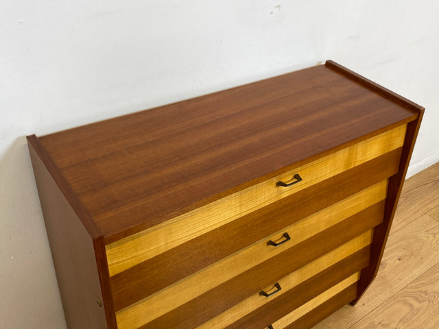 WMK I Schöner und gut erhaltener Mid-Century Schuhschrank mit 4 aufklappbaren Fächern und Messinggriffen I Schuhregal Schuhkommode Flurschrank Flurkommode Kommode Retro Vintage 60er 70er Berlin Bremen