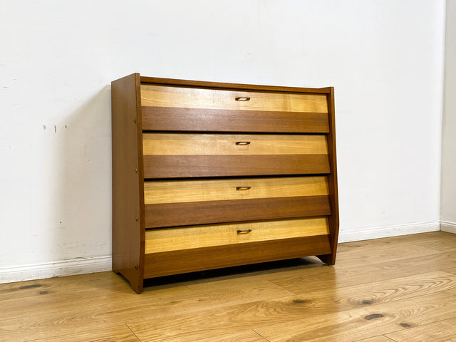 WMK I Schöner und gut erhaltener Mid-Century Schuhschrank mit 4 aufklappbaren Fächern und Messinggriffen I Schuhregal Schuhkommode Flurschrank Flurkommode Kommode Retro Vintage 60er 70er Berlin Bremen