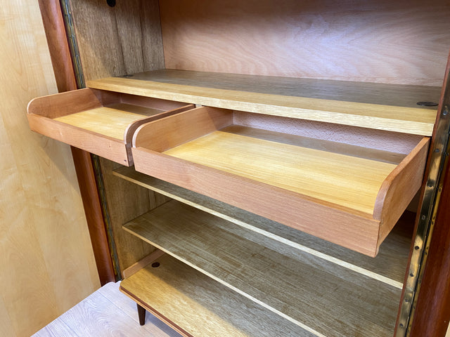 WMK Formschöner und sehr gut erhaltener Mid-Century Wäscheschrank Modell Dominia von VEB Heidenau mit Schubladen # Schrank Highboard Kommode Wäschekommode Schuhschrank 50er 60er Rockabilly Vintage DDR