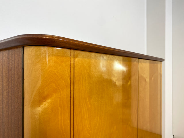 WMK Formschöner und sehr gut erhaltener Mid-Century Wäscheschrank Modell Dominia von VEB Heidenau mit Schubladen # Schrank Highboard Kommode Wäschekommode Schuhschrank 50er 60er Rockabilly Vintage DDR