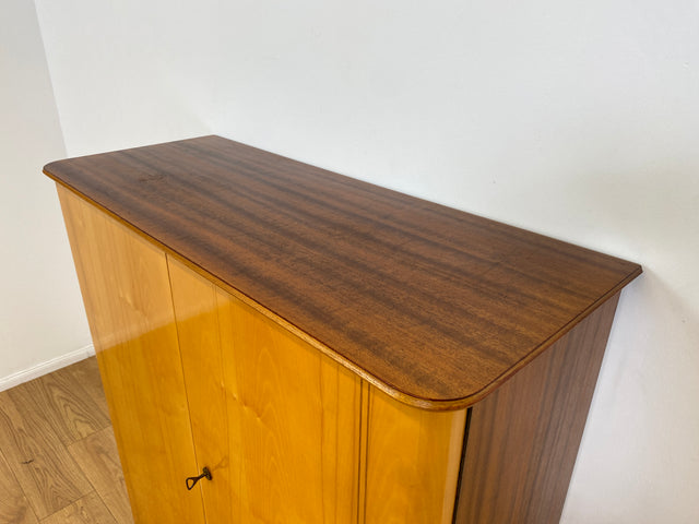 WMK # Formschöner und gut erhaltener Mid-Century Wäscheschrank Modell Dominia von VEB Heidenau mit Schubladen # Schrank Highboard Kommode Wäschekommode Schuhschrank 50er 60er Rockabilly Vintage DDR
