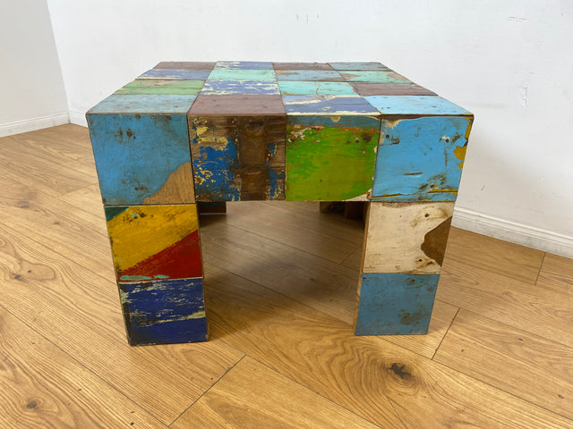 Boatwood by WMK I 100% nachhaltiger Couchtisch aus altem Bootsholz I handgefertigt aus Teakholz massiv I für In & Outdoor I bunter Wohnzimmertisch Beistelltisch Sofatisch Coffee Table Würfel Treibholz