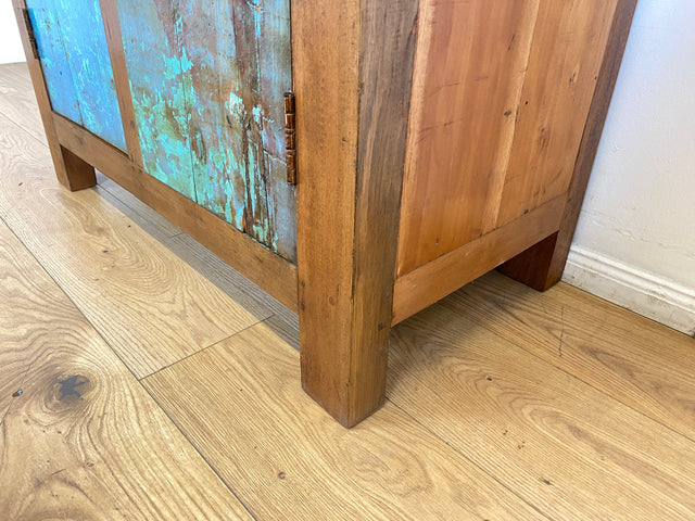 Boatwood by WMK I Meeresblaue & nachhaltige Kommode aus altem Bootsholz, ein handgefertigtes Unikat aus massivem Teakholz I Schrank Sideboard Anrichte Wäschekommode Wickelkommode Schuhschrank Cabinet