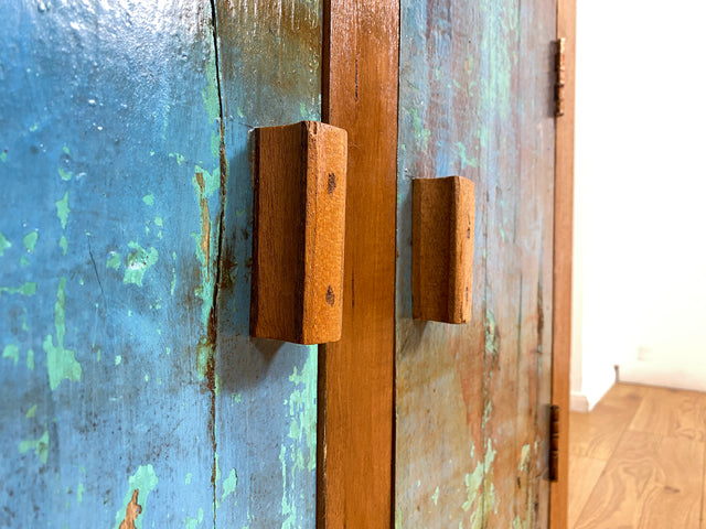 Boatwood by WMK I Meeresblaue & nachhaltige Kommode aus altem Bootsholz, ein handgefertigtes Unikat aus massivem Teakholz I Schrank Sideboard Anrichte Wäschekommode Wickelkommode Schuhschrank Cabinet