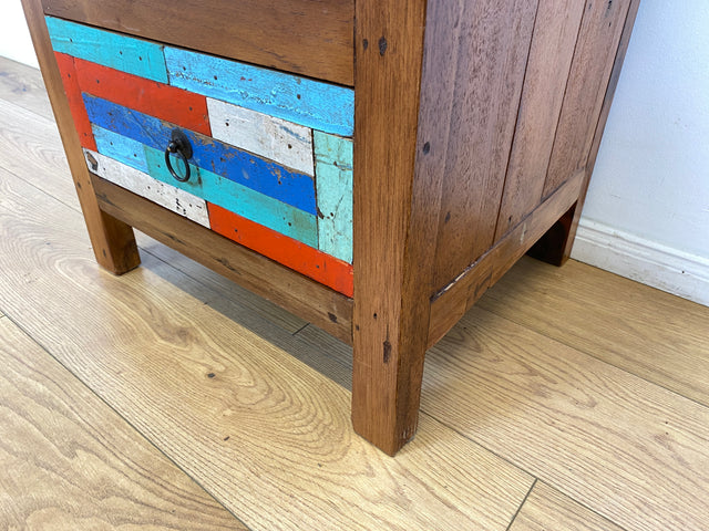 Boatwood by WMK I 1/5 Schöner & nachhaltiger Nachtisch mit Schubladen I handmade Unikat aus altem Bootsholz I Teakholz massiv I Nachtschrank Nachkommode Nachtschränkchen Kommode Berlin Rostock München