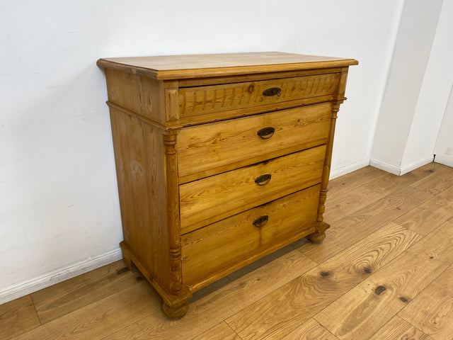 WMK I Wunderschöne nordische antike Kommode aus vollem Holz mit Schubladen und Messingbeschlägen I Schrank Flur Weichholz Wäsche Wickel Bauern Landhaus Vintage Biedermeier Berlin Dresden Regensburg