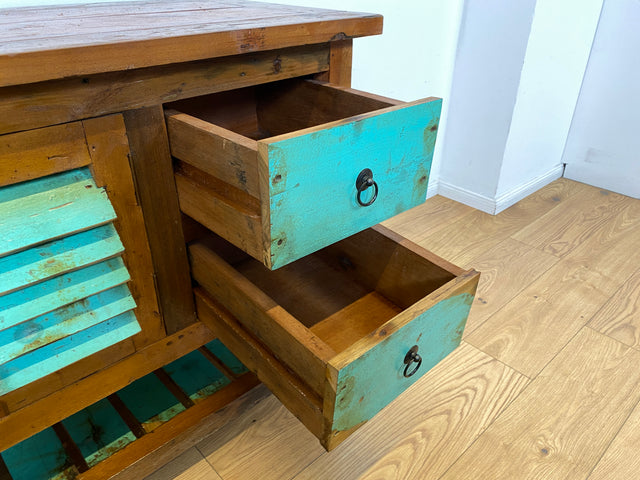 Boatwood by WMK I Nachhaltige Anrichte aus altem Bootsholz I handgefertigtes Unikat I Teakholz massiv I Schrank Sideboard Kommode Tresen Küchenschrank Büfett Buffet Flurkommode Berlin Rostock Hamburg